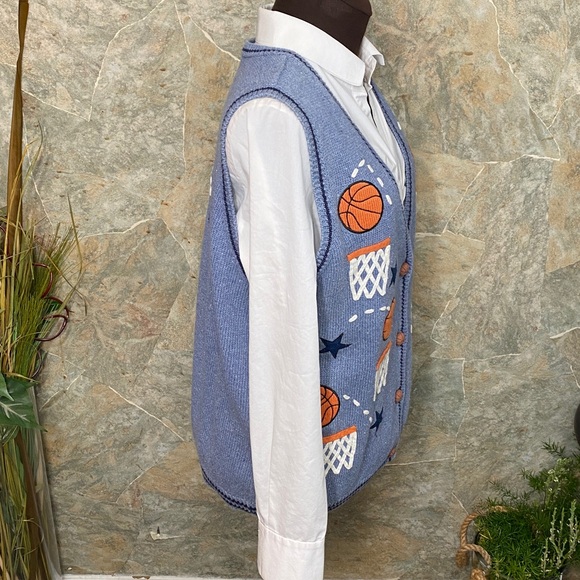 MANDAL BAY vest basketball player spectator cheerleader sport stars hoops - Picture 6 of 11